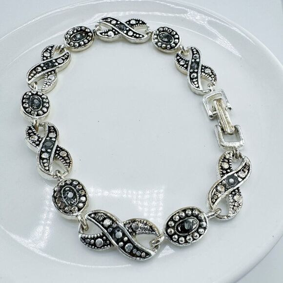 Vintage Marcasite Rhinestone XOXO Bracelet Art Deco Glam Gatsby Retro - Picture 4 of 9